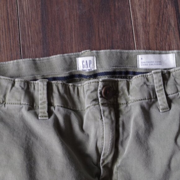 Girlfriend Chino Gap Pants - Picture 2 of 4